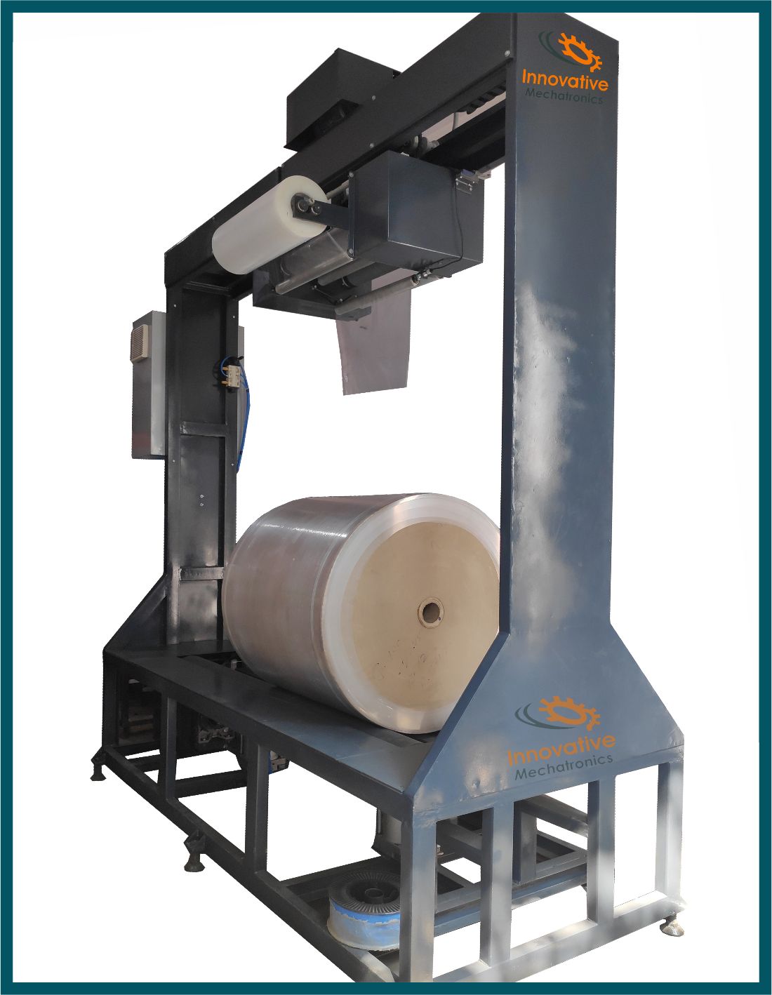 Roll wrapper machine packaging cylindrical industrial rolls with stretch or shrink film