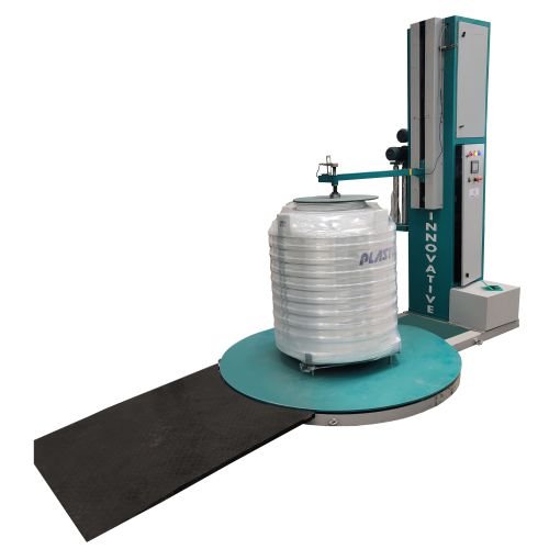 Water tank pallet wrapper wrapping large plastic water tanks on pallets